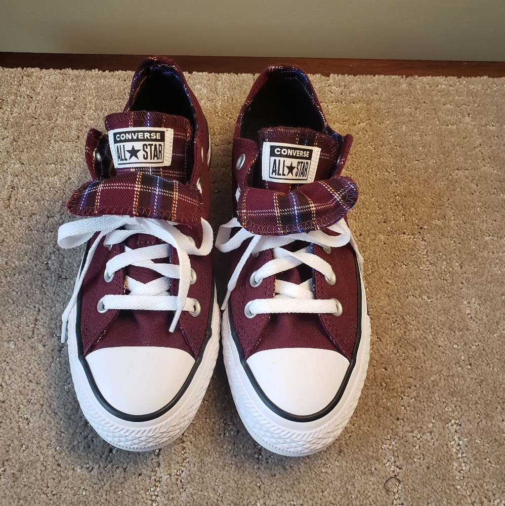 NWT Converse All Star Chuck Taylor Burgandy W 7.5